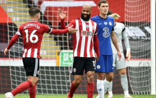 星空体育官网入口-雷丁惊艳夺冠，英冠球队为之自豪