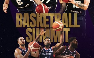 星空体育官网-球队合作默契，球员配合出色