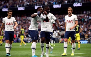 星空体育app-罗马遭遇失利，欧战资格堪忧