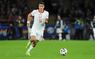 星空体育官方网站-苦战欧锦赛资格赛，欧洲杯备战士气高昂