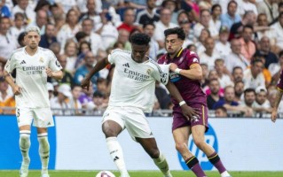 星空体育app-尤文图斯负于皇家马德里，夺冠梦碎