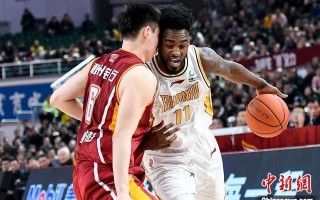 星空体育-列克星敦将与斯图加特进行激烈对抗，争夺三分