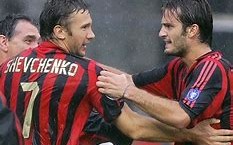 星空体育app-卡利亚里主场豪取三分，雄心勃发