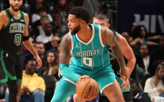 星空体育app-凯尔特人胜赫尔人，塔图姆发挥出色