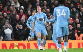 星空体育官网入口-曼城主场轻取水晶宫，继续领先领跑