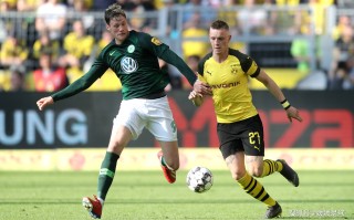 星空体育官网入口-德甲联赛：门兴格拉德巴赫战胜对手