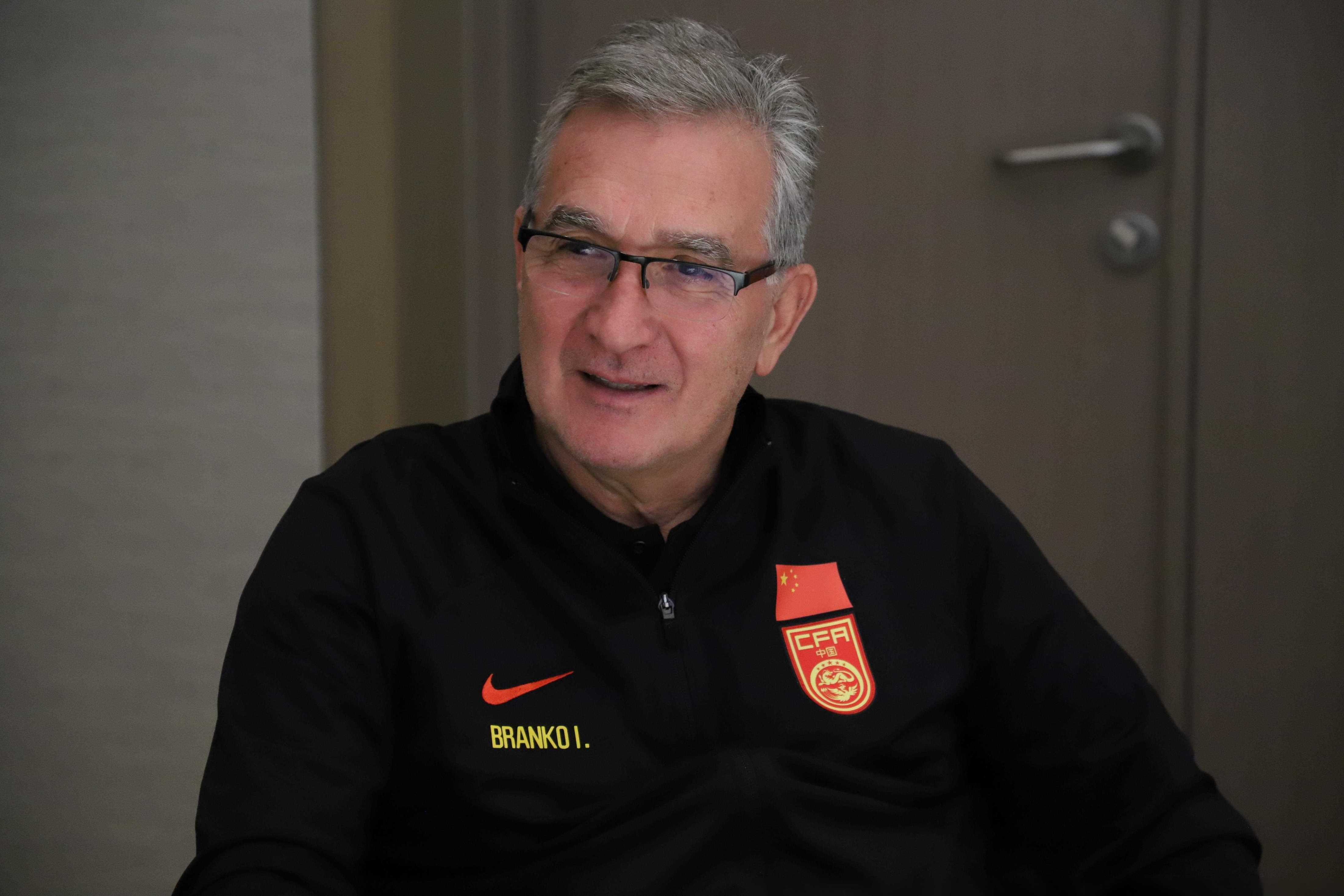 星空体育-球队技战术协作,夺得重要胜利领跑-第2张图片-星空体育官方网站 星空体育-球队技战术协作,夺得重要胜利领跑-第2张图片-星空体育官方网站