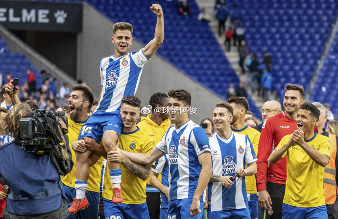 星空体育app-德国后卫加盟意甲劲旅!国际米兰补强后防线-第2张图片-星空体育官方网站 星空体育app-德国后卫加盟意甲劲旅!国际米兰补强后防线-第2张图片-星空体育官方网站