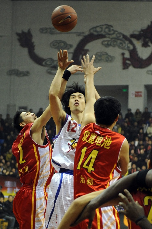 星空体育-卢戈主场战胜对手,守护主场荣誉-第1张图片-星空体育官方网站 星空体育-卢戈主场战胜对手,守护主场荣誉-第1张图片-星空体育官方网站