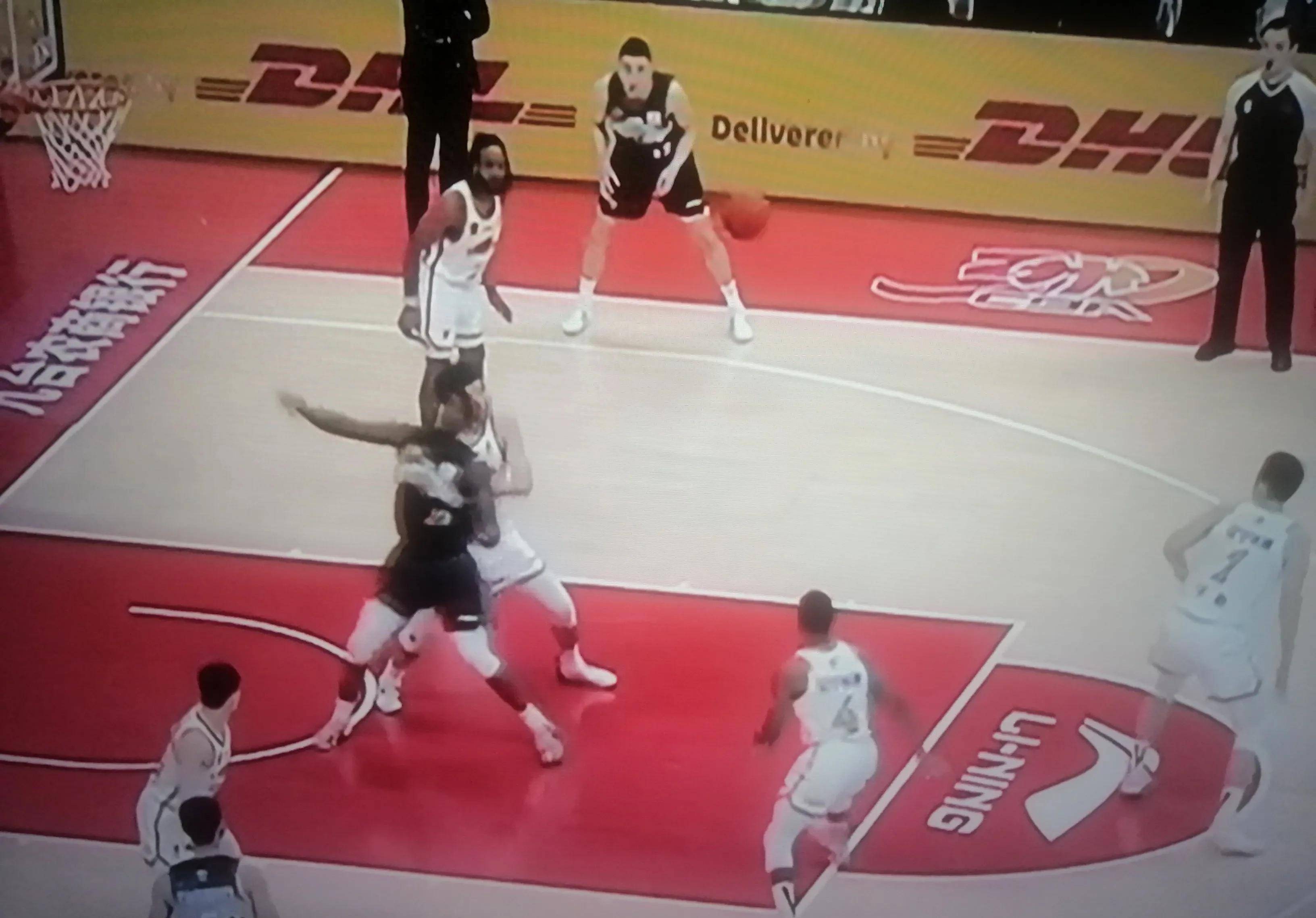 星空体育app-吉林男篮惨遭绝杀,失利令人遗憾-第2张图片-星空体育官方网站 星空体育app-吉林男篮惨遭绝杀,失利令人遗憾-第2张图片-星空体育官方网站