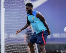 星空体育app-巴萨中场核心受伤续命,排兵布阵成关键-第1张图片-星空体育官方网站 星空体育app-巴萨中场核心受伤续命,排兵布阵成关键-第1张图片-星空体育官方网站