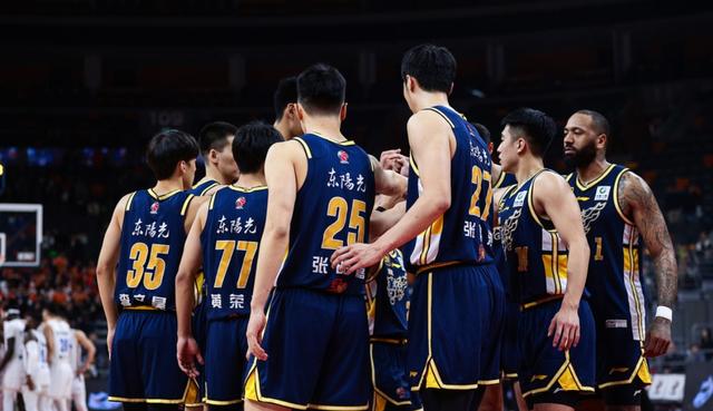 星空体育官方网站-江苏客场胜广东,取得宝贵三分-第1张图片-星空体育官方网站 星空体育官方网站-江苏客场胜广东,取得宝贵三分-第1张图片-星空体育官方网站