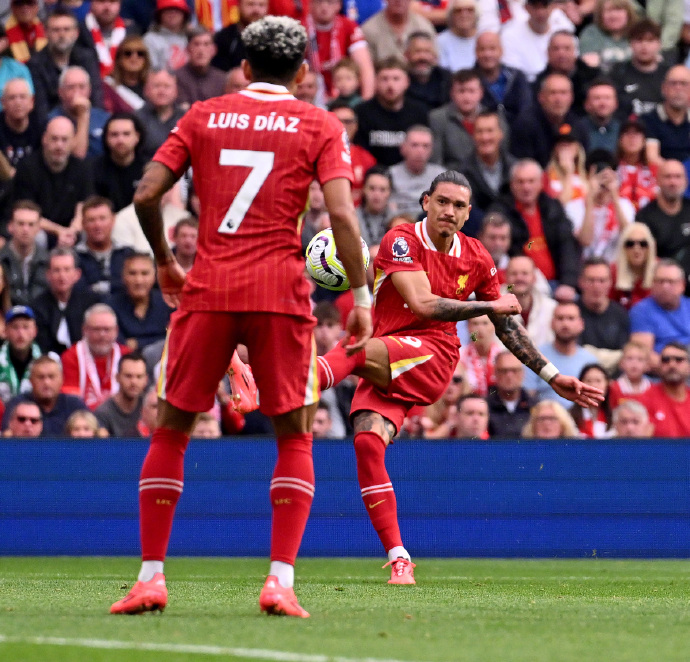 星空体育-利物浦客场0-0战平伯恩利,克洛普球队难求胜利-第2张图片-星空体育官方网站 星空体育-利物浦客场0-0战平伯恩利,克洛普球队难求胜利-第2张图片-星空体育官方网站