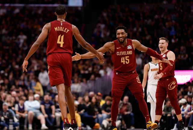 星空体育官网-火箭成为西部半决赛黑马,冲击总决赛-第1张图片-星空体育官方网站 星空体育官网-火箭成为西部半决赛黑马,冲击总决赛-第1张图片-星空体育官方网站