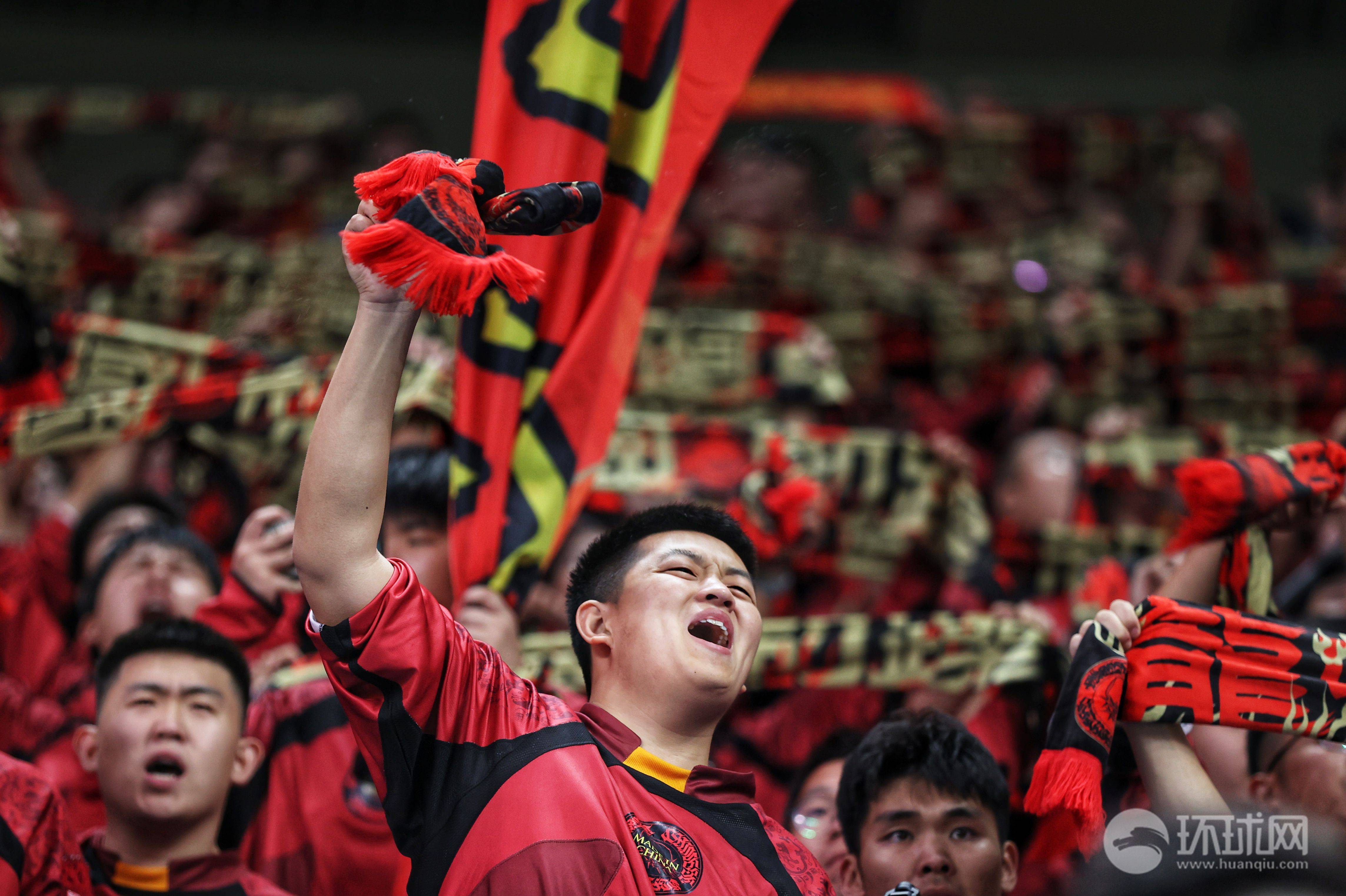 星空体育-中国国家队足球比赛大获成功,引发热议-第1张图片-星空体育官方网站 星空体育-中国国家队足球比赛大获成功,引发热议-第1张图片-星空体育官方网站