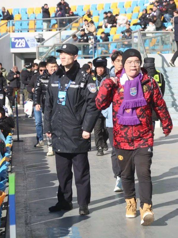 星空体育官网-天津泰达展现实力,主场三连胜,成为焦点-第2张图片-星空体育官方网站 星空体育官网-天津泰达展现实力,主场三连胜,成为焦点-第2张图片-星空体育官方网站