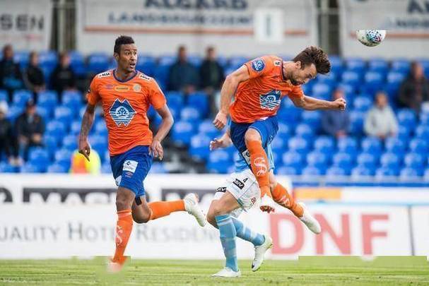 星空体育-汉堡主场不敌柏林联,陷入保级泥潭-第1张图片-星空体育官方网站 星空体育-汉堡主场不敌柏林联,陷入保级泥潭-第1张图片-星空体育官方网站