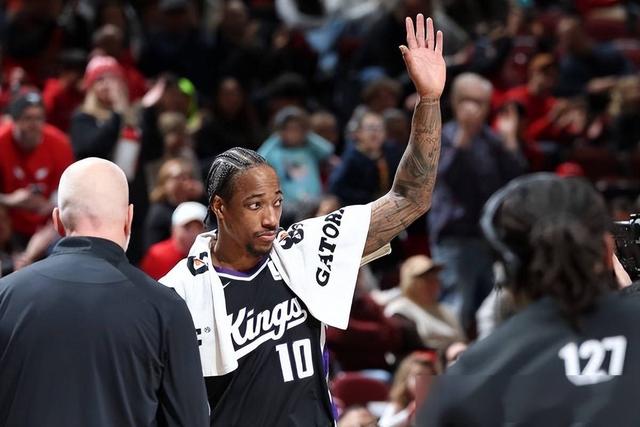 星空体育app-火箭再胜国王,七连胜确保季后赛席位-第2张图片-星空体育官方网站 星空体育app-火箭再胜国王,七连胜确保季后赛席位-第2张图片-星空体育官方网站