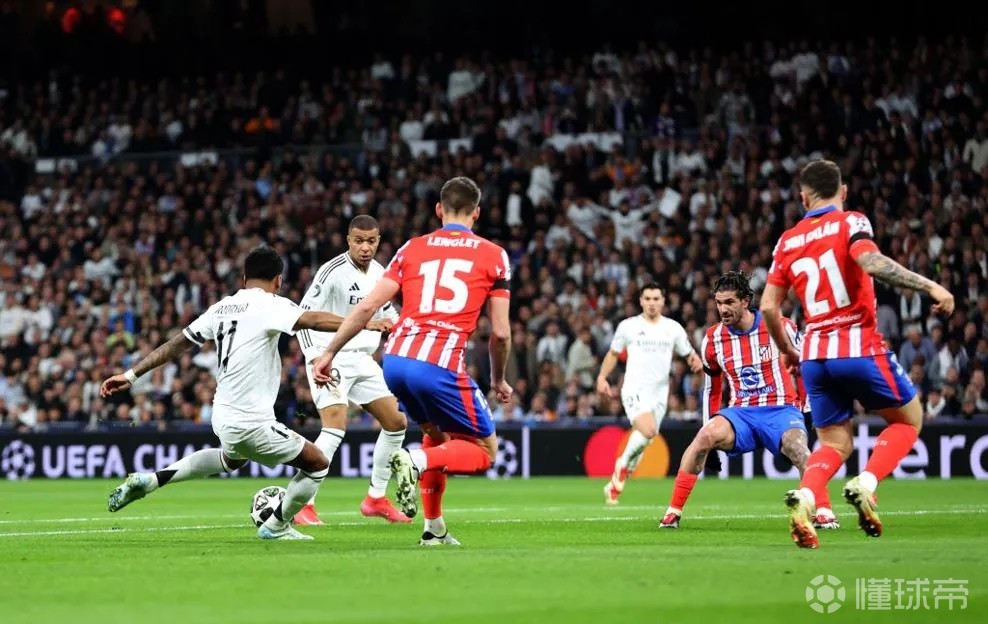 星空体育官网入口-皇马抢得先机，攻守兼顾稳擒对手！-第1张图片-星空体育官方网站