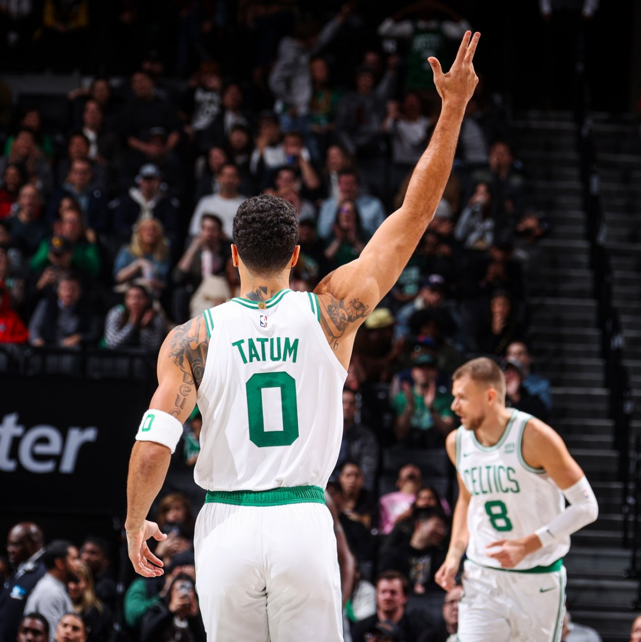 星空体育-篮网击败凯尔特人,豪取三连胜-第1张图片-星空体育官方网站 星空体育-篮网击败凯尔特人,豪取三连胜-第1张图片-星空体育官方网站