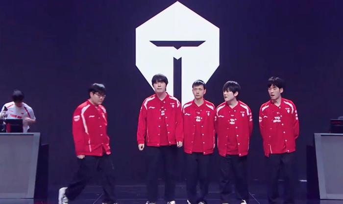 星空体育官网-阿森纳客场逆转华拉普特,实力强劲保持不败-第2张图片-星空体育官方网站 星空体育官网-阿森纳客场逆转华拉普特,实力强劲保持不败-第2张图片-星空体育官方网站