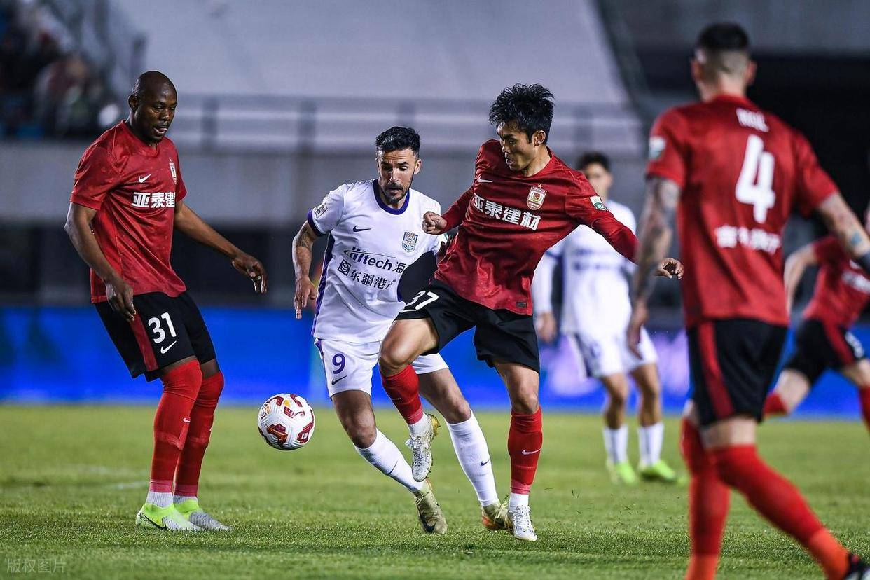 星空体育-津京比赛惊现进球大战,弥漫亚冠狂热-第2张图片-星空体育官方网站 星空体育-津京比赛惊现进球大战,弥漫亚冠狂热-第2张图片-星空体育官方网站